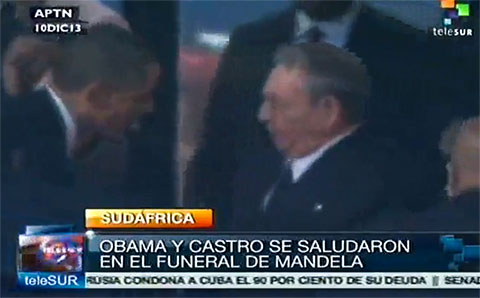 Castro skakar hand med Obama